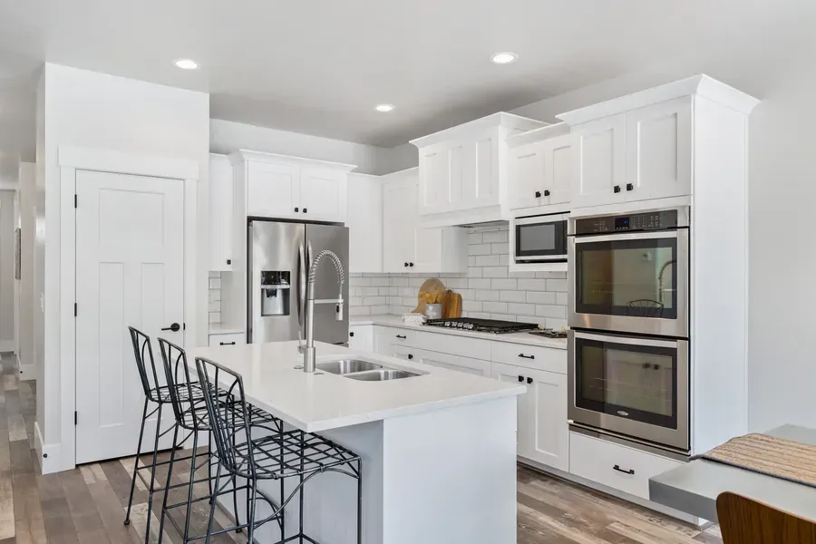 Choosing The Right Kitchen Countertop For Your Space in Rincon, GA
